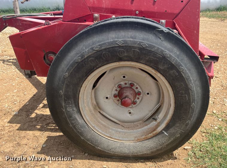 image for item JX9458 (2) Case IH 5300 grain drills