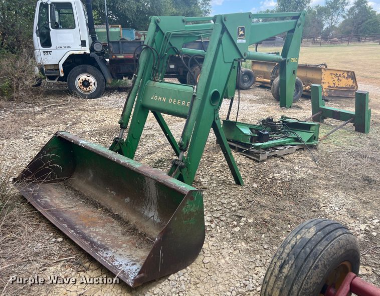 image for item JX9459 John Deere 260  loader