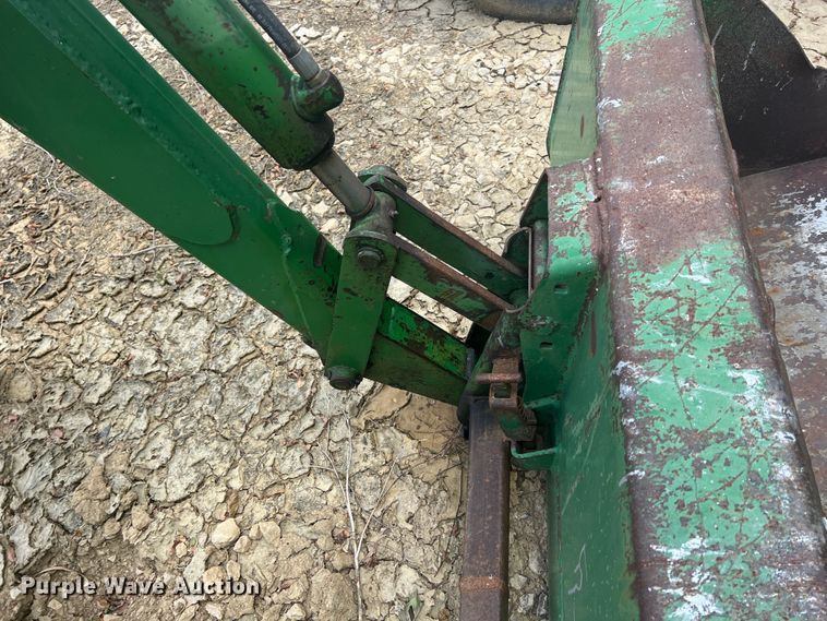 image for item JX9459 John Deere 260  loader