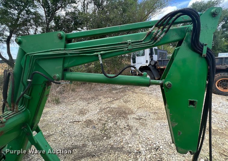 image for item JX9459 John Deere 260  loader