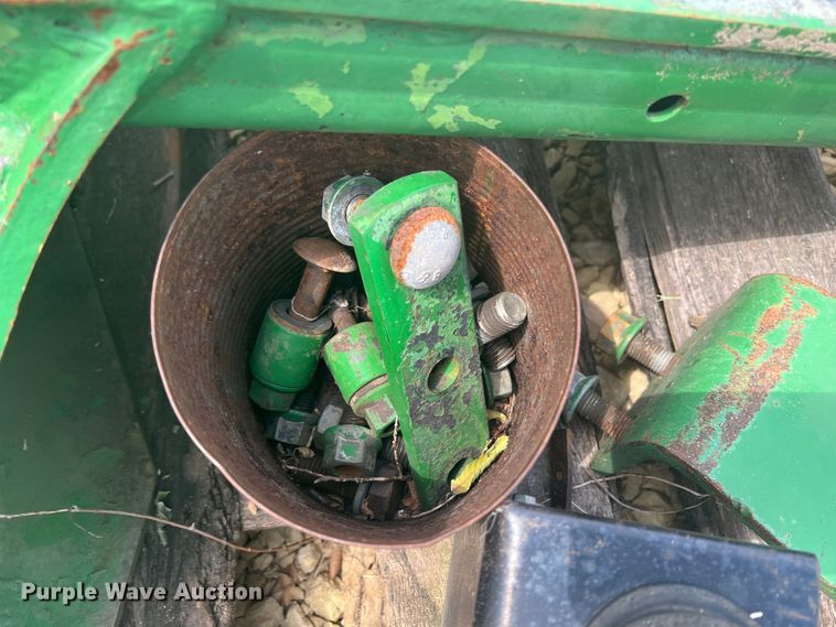 image for item JX9459 John Deere 260  loader