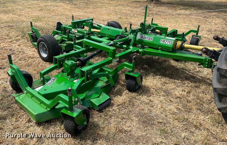 image for item JX9461 Frontier FM2115  batwing finish mower