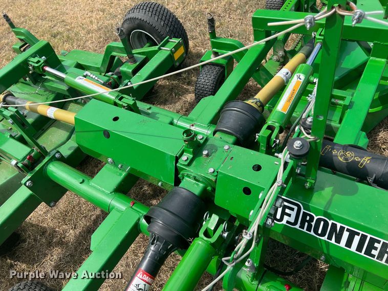 image for item JX9461 Frontier FM2115  batwing finish mower