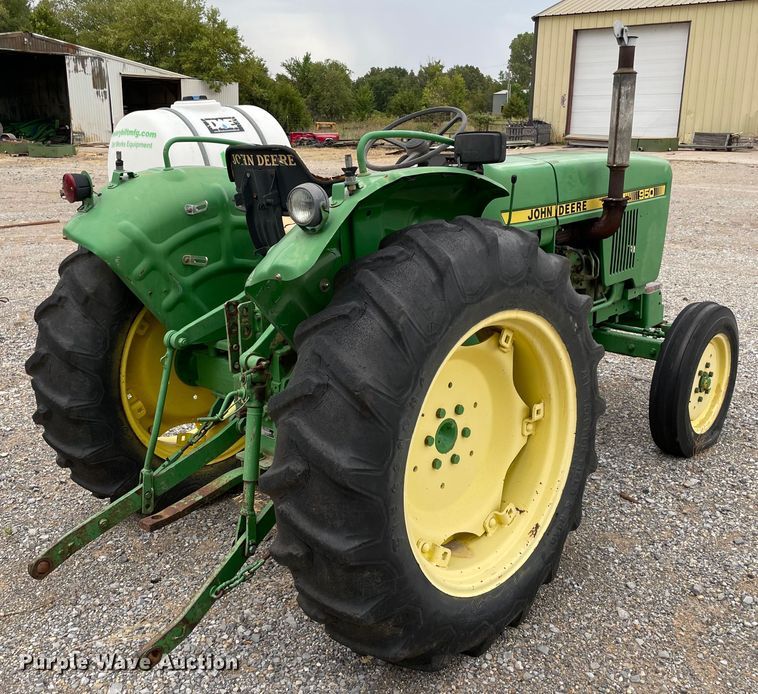 image for item KE9338 1979 John Deere 950  tractor
