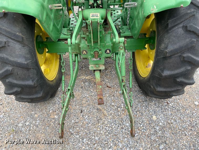 image for item KE9338 1979 John Deere 950  tractor
