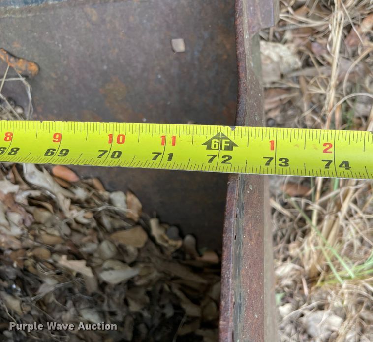 image for item KE9343 Massey Ferguson 1036  loader