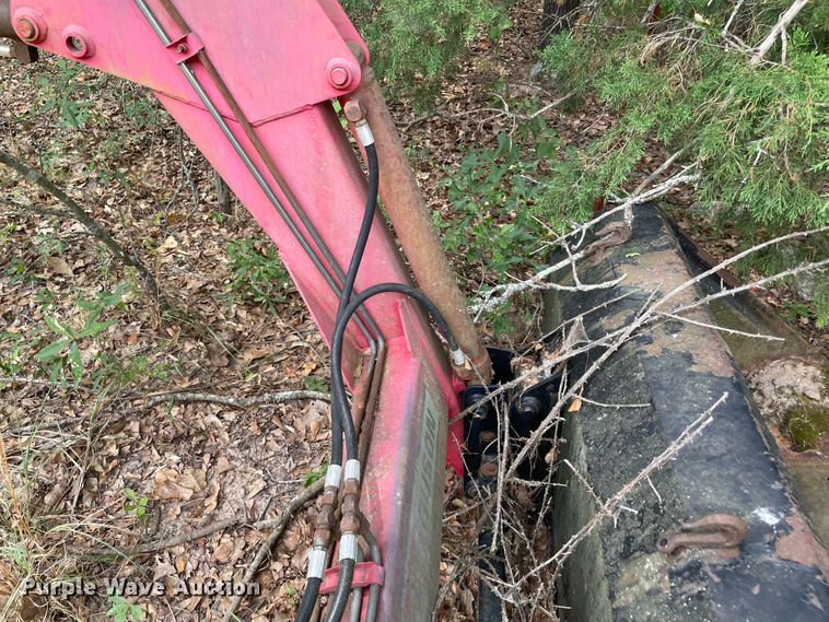 image for item KE9343 Massey Ferguson 1036  loader