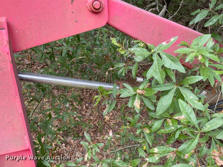 image for item KE9343 Massey Ferguson 1036  loader