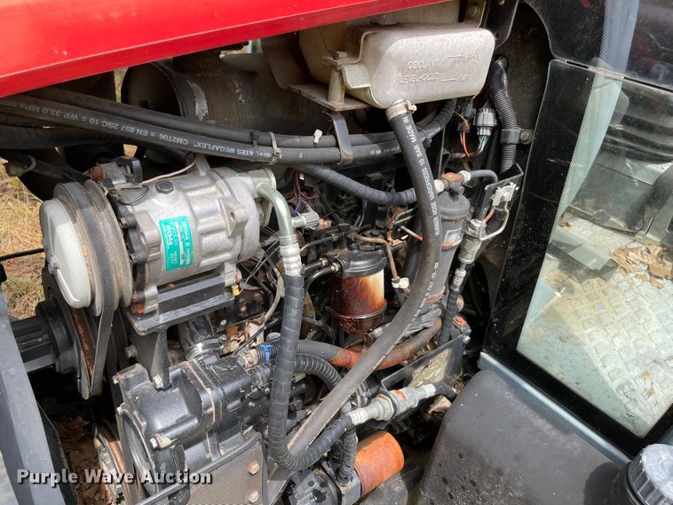 image for item KE9344 1999 Massey Ferguson 4233  tractor