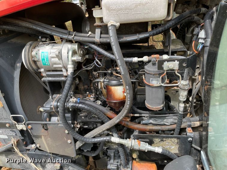 image for item KE9344 1999 Massey Ferguson 4233  tractor