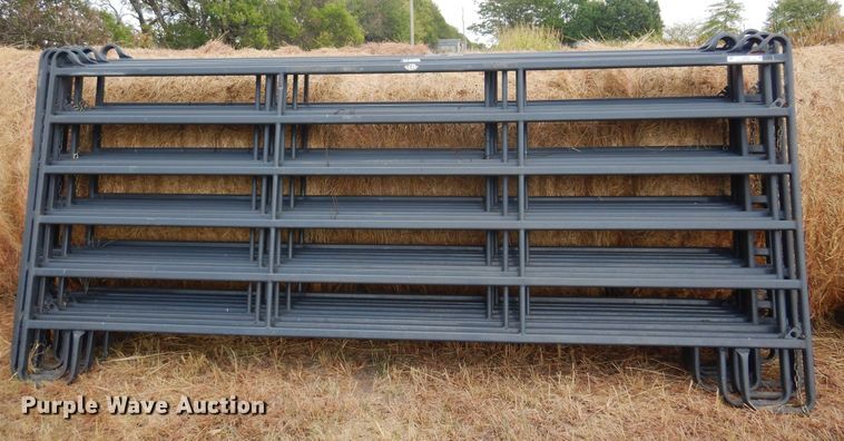 image for item KI9244 (9) livestock panels