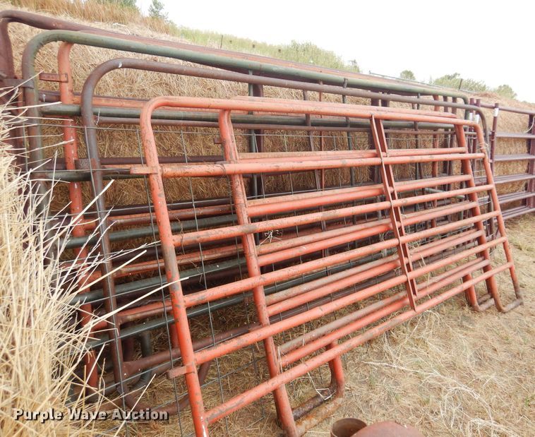 image for item KI9245 (17) livestock panels
