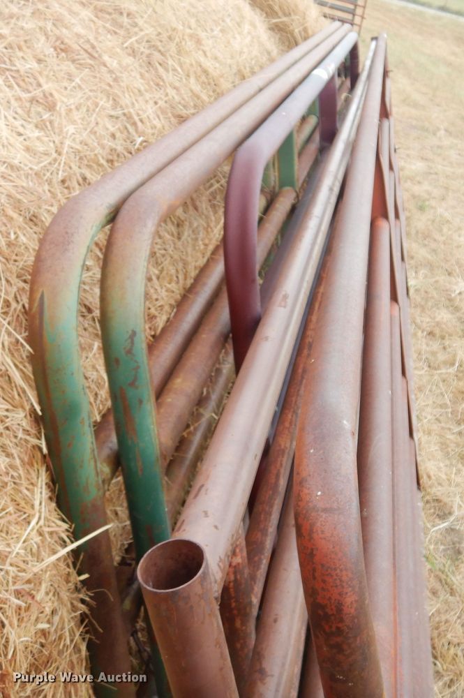 image for item KI9246 (10) livestock gates
