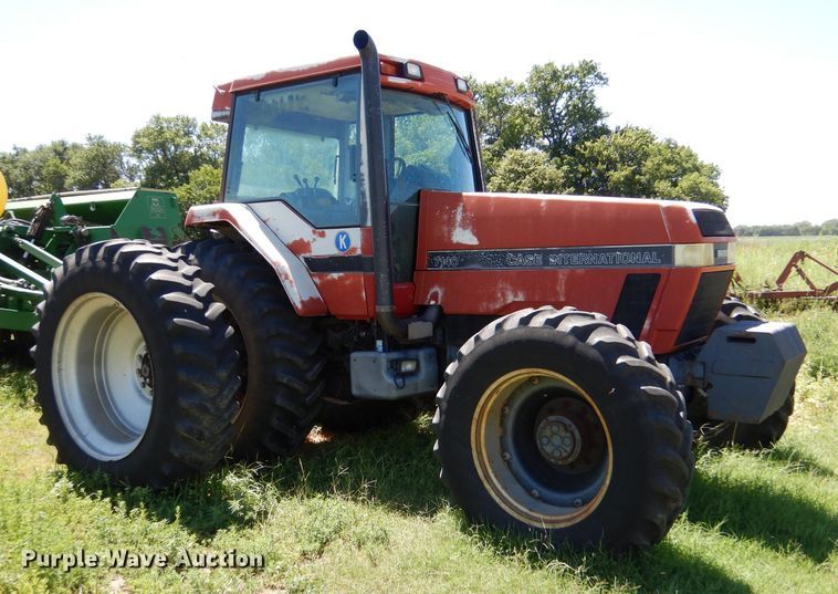 image for item LB9833 1989 Case IH Magnum 7140  MFWD tractor