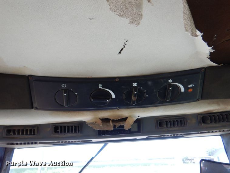 image for item LB9833 1989 Case IH Magnum 7140  MFWD tractor