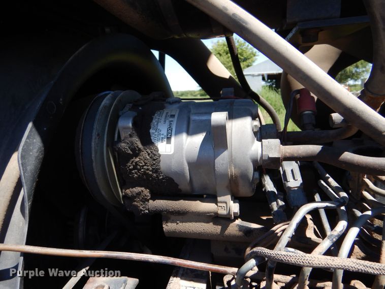 image for item LB9833 1989 Case IH Magnum 7140  MFWD tractor