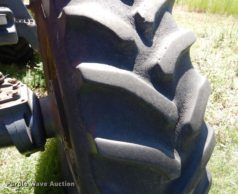 image for item LB9833 1989 Case IH Magnum 7140  MFWD tractor