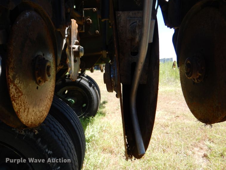 image for item LB9834 Great Plains Solid Stand 24  no-till grain drill