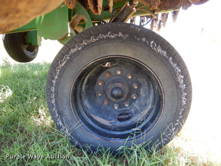 image for item LB9834 Great Plains Solid Stand 24  no-till grain drill