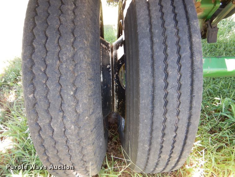 image for item LB9834 Great Plains Solid Stand 24  no-till grain drill