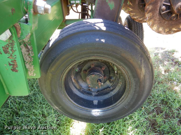 image for item LB9834 Great Plains Solid Stand 24  no-till grain drill