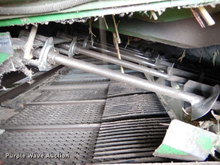 image for item LB9848 John Deere 9600  combine