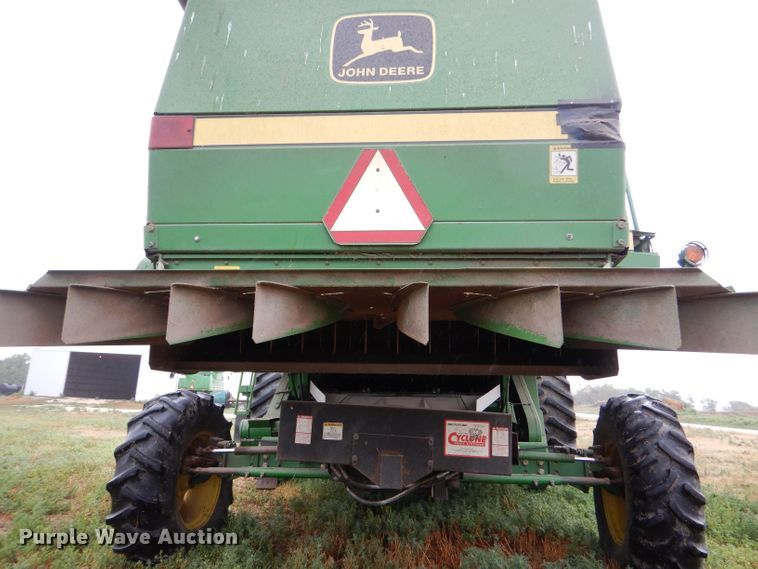 image for item LB9848 John Deere 9600  combine