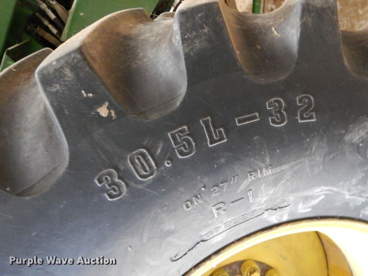 image for item LB9848 John Deere 9600  combine