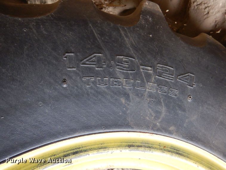 image for item LB9848 John Deere 9600  combine