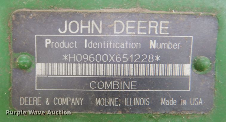 image for item LB9848 John Deere 9600  combine