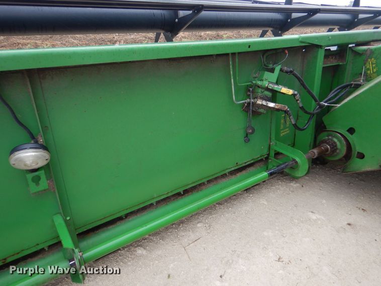 image for item LB9849 John Deere 930  rigid head