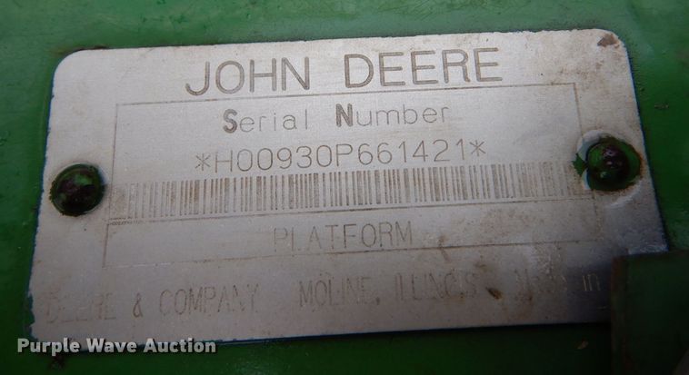 image for item LB9849 John Deere 930  rigid head