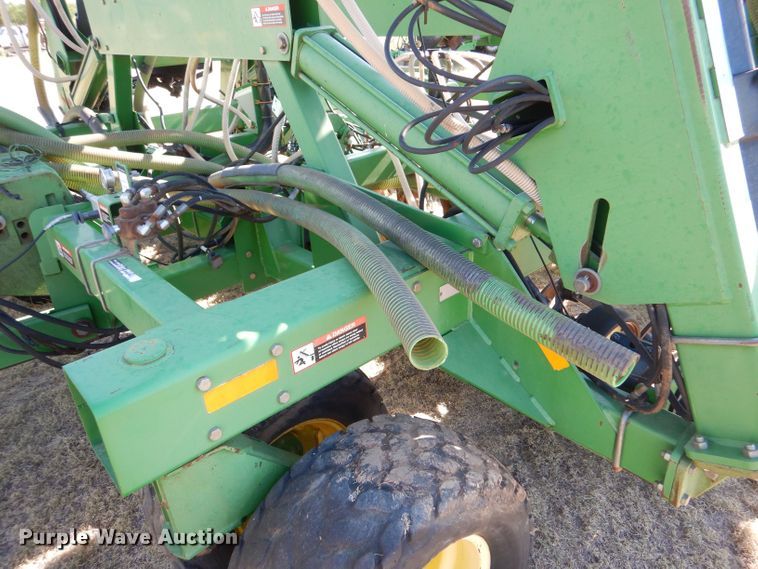 image for item LB9893 John Deere 1850  air seeder
