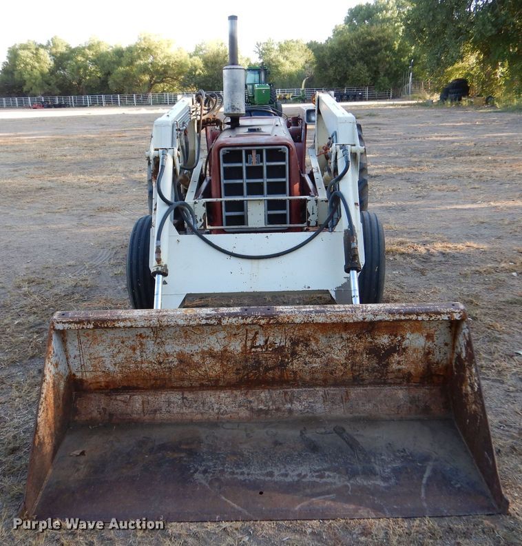 image for item LB9956 International 574  tractor