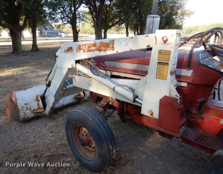 image for item LB9956 International 574  tractor