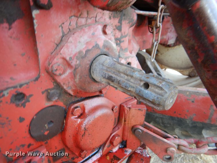 image for item LB9956 International 574  tractor