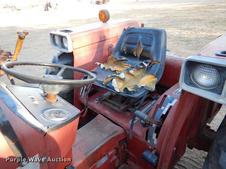 image for item LB9956 International 574  tractor