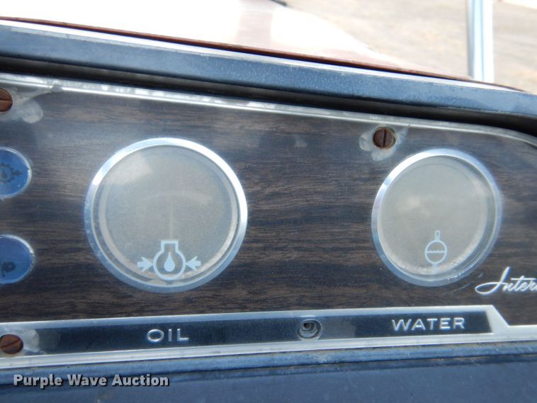 image for item LB9956 International 574  tractor