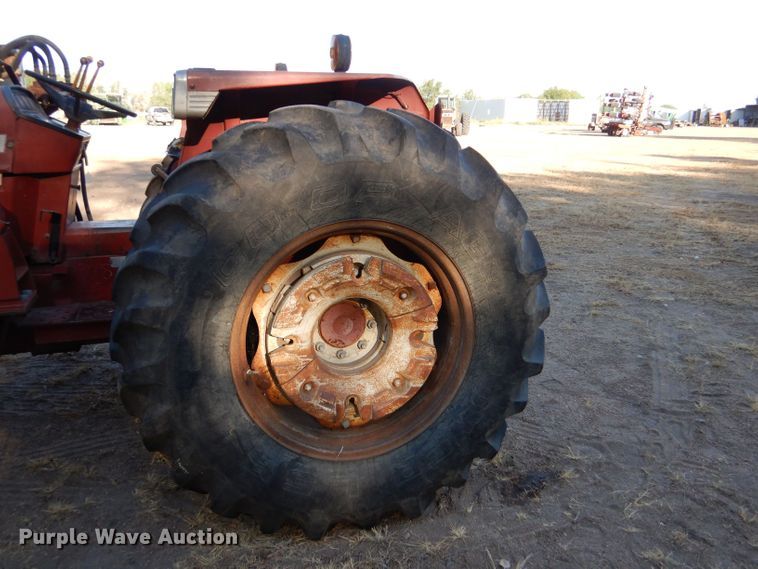 image for item LB9956 International 574  tractor