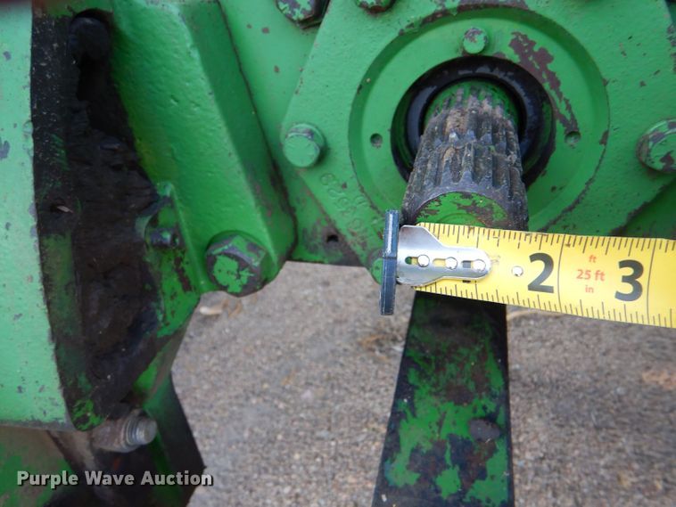 image for item LB9957 1979 John Deere 4840  tractor