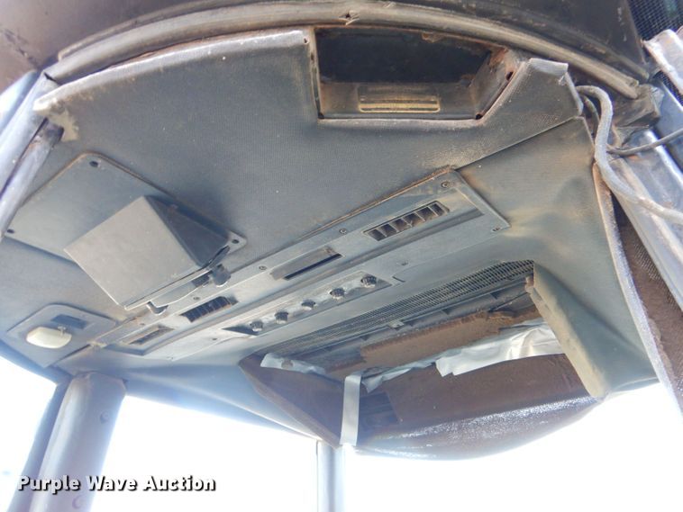 image for item LB9957 1979 John Deere 4840  tractor