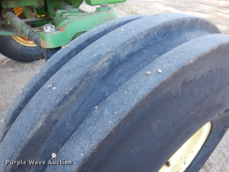 image for item LB9957 1979 John Deere 4840  tractor