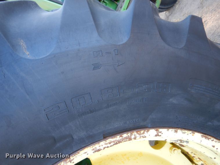 image for item LB9957 1979 John Deere 4840  tractor