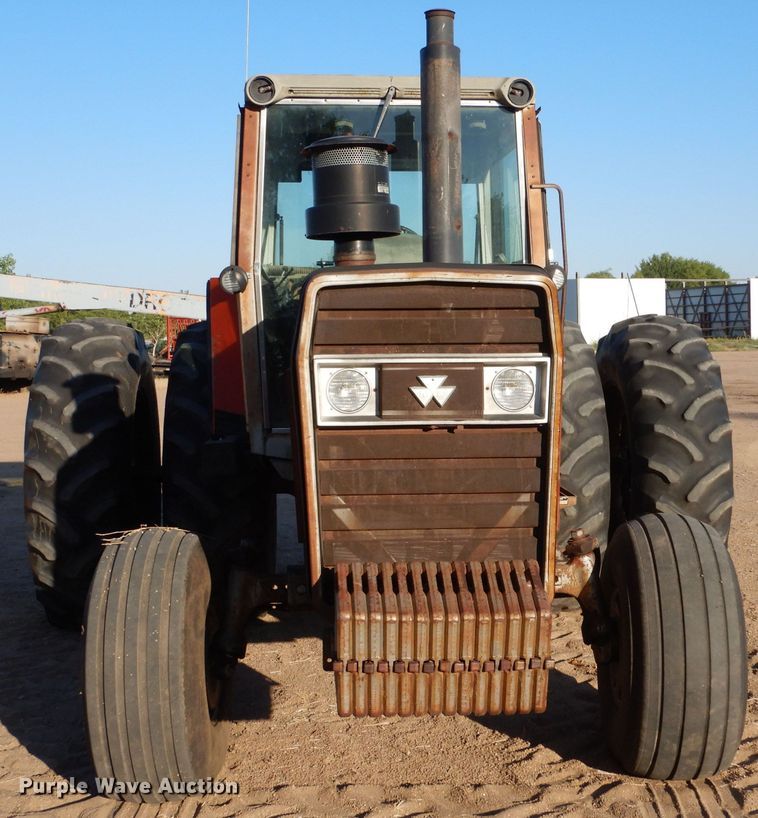 image for item LB9958 1979 Massey Ferguson 2775  tractor