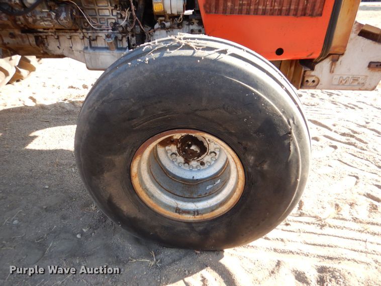 image for item LB9958 1979 Massey Ferguson 2775  tractor