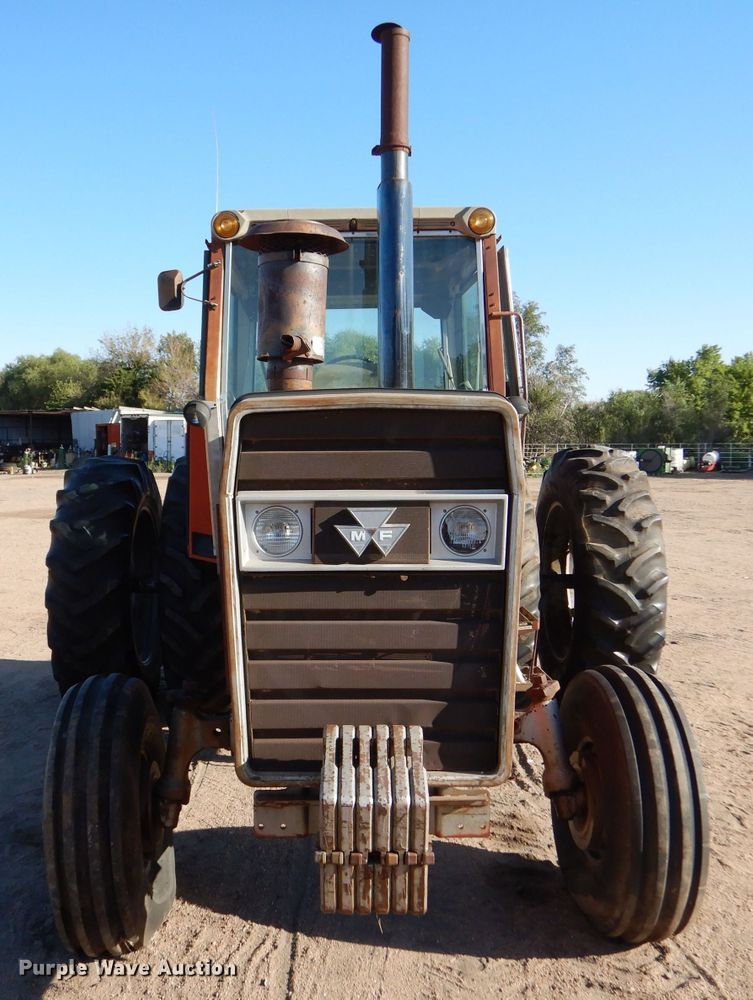 image for item LB9960 1979 Massey Ferguson 2745  tractor