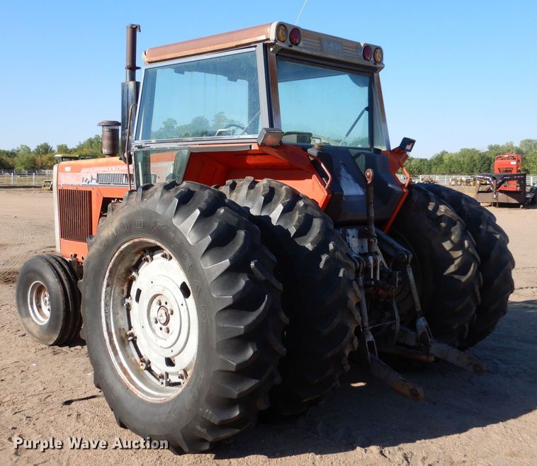 image for item LB9960 1979 Massey Ferguson 2745  tractor