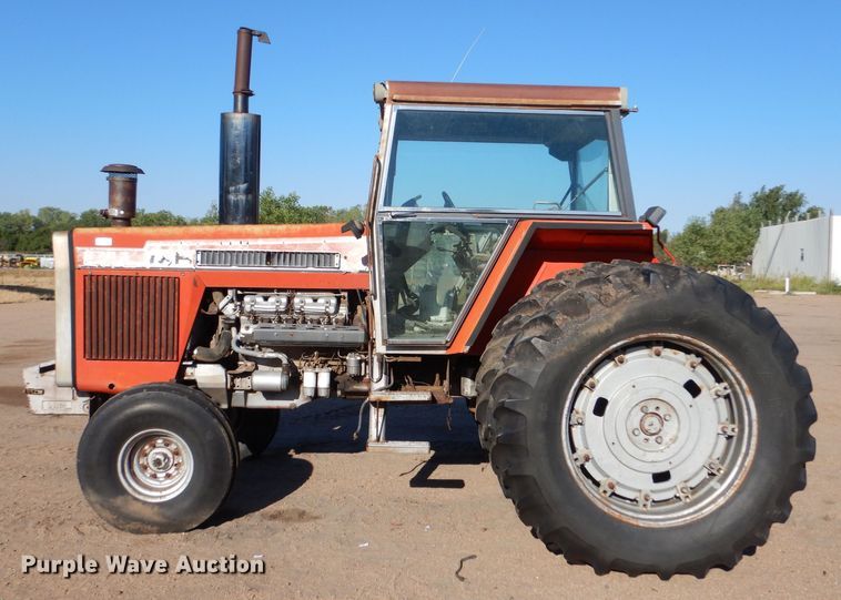 image for item LB9960 1979 Massey Ferguson 2745  tractor