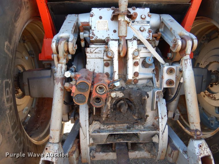 image for item LB9960 1979 Massey Ferguson 2745  tractor