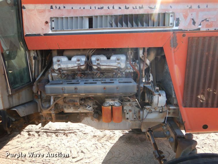 image for item LB9960 1979 Massey Ferguson 2745  tractor